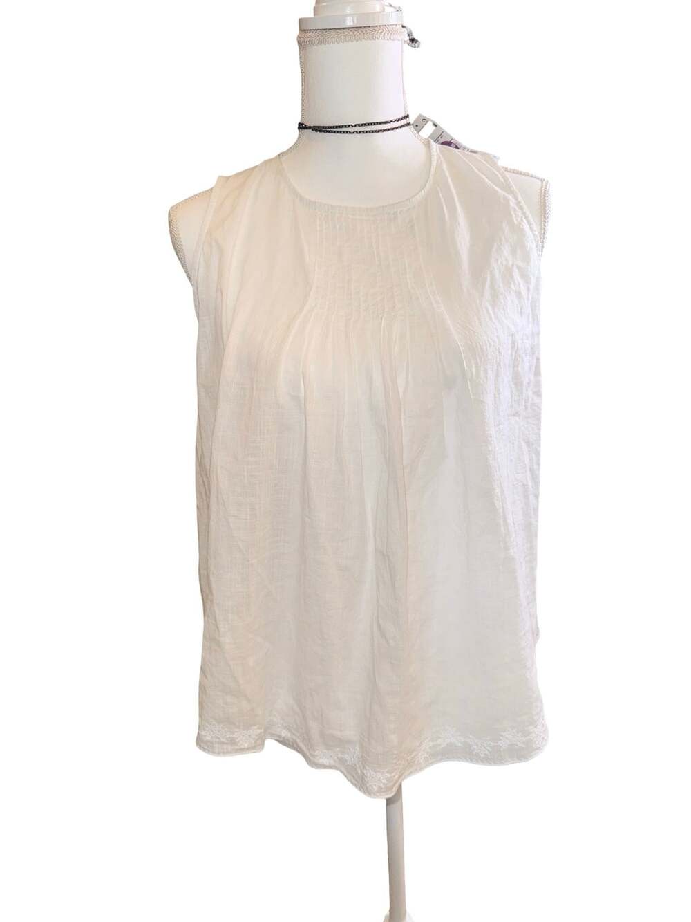 United Colors Of Benetton Sleeveless Pleated Embroidered Top Size S